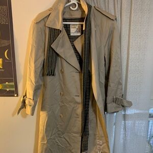 Classic Beige Trench Coat with matching Checkered Scarf